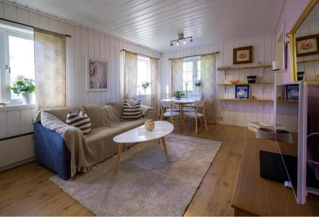 Lilla Groena Huset Pa Garden Härnösand 외부 사진